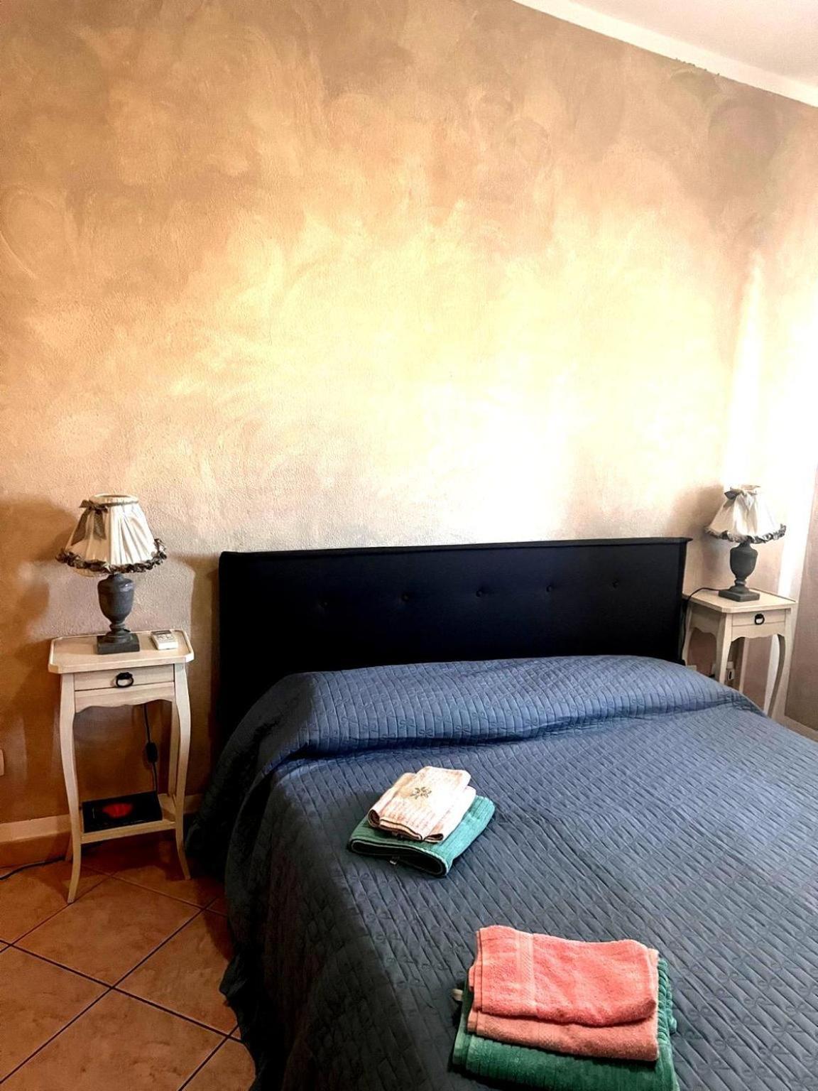 Apartamento Santa Maria Olbia Exterior foto
