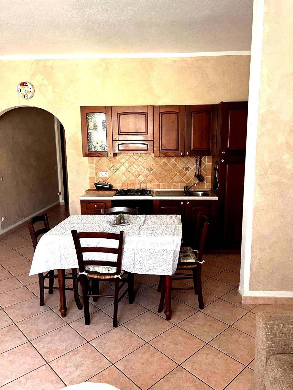 Apartamento Santa Maria Olbia Exterior foto