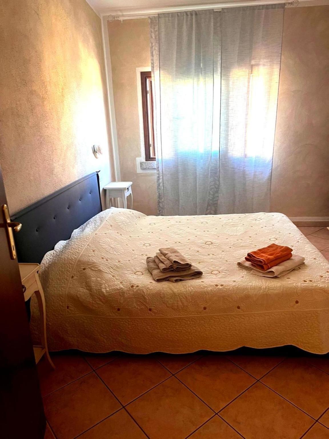 Apartamento Santa Maria Olbia Exterior foto